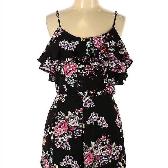 Womens Medium Black with Floral print romper - Picture 1 of 7